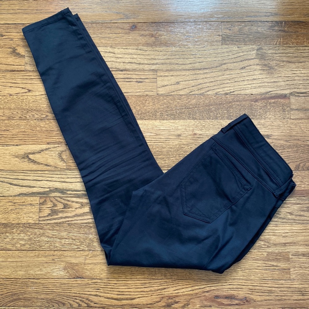 Bebe skinny pants.